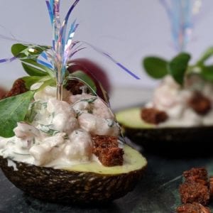 avocado med rejer fra nordatlanten som forret